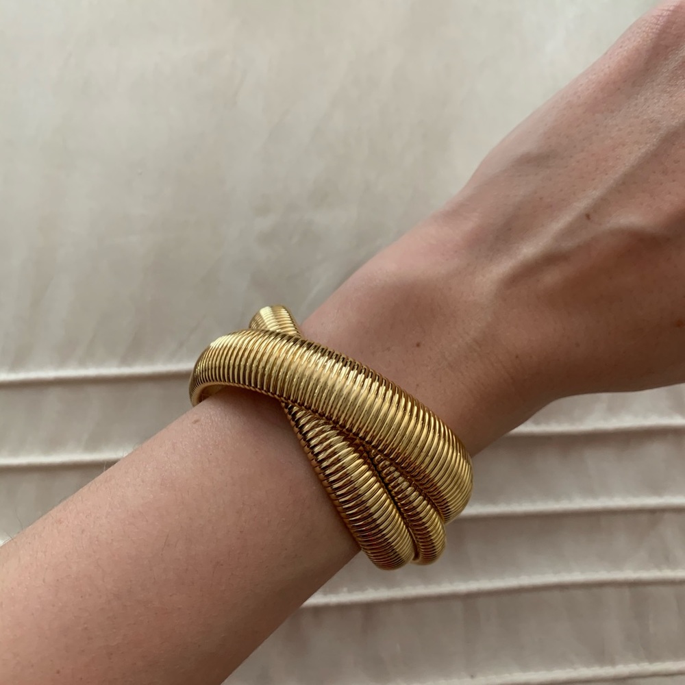 Janis Savitt Gold Bracelet, comes with pouch